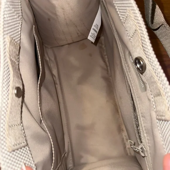 Lululemon Mini Two-Tone Tote Bag - Picture 4 of 5